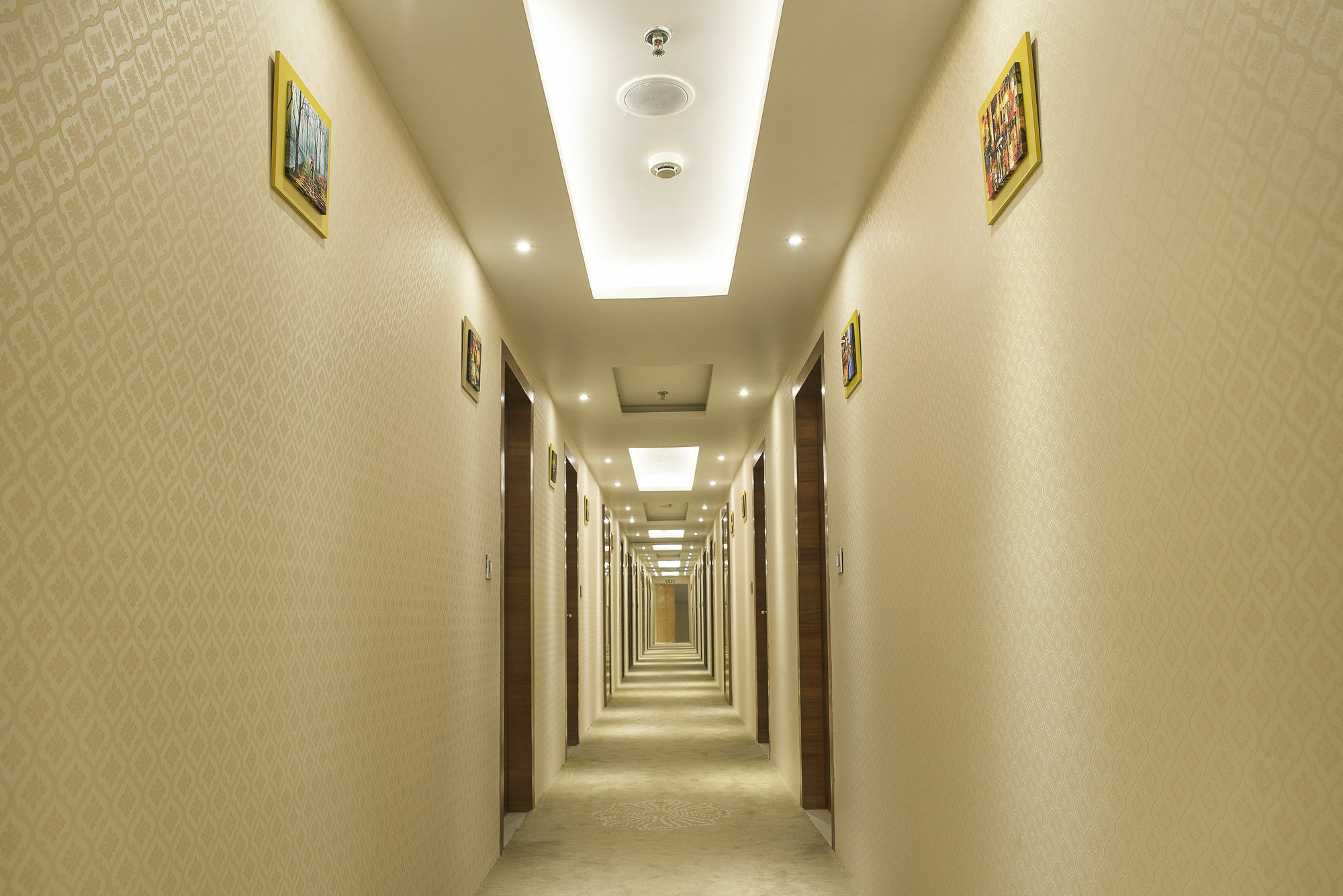 Kyriad Hotel Jaipur By Othpl Exterior foto